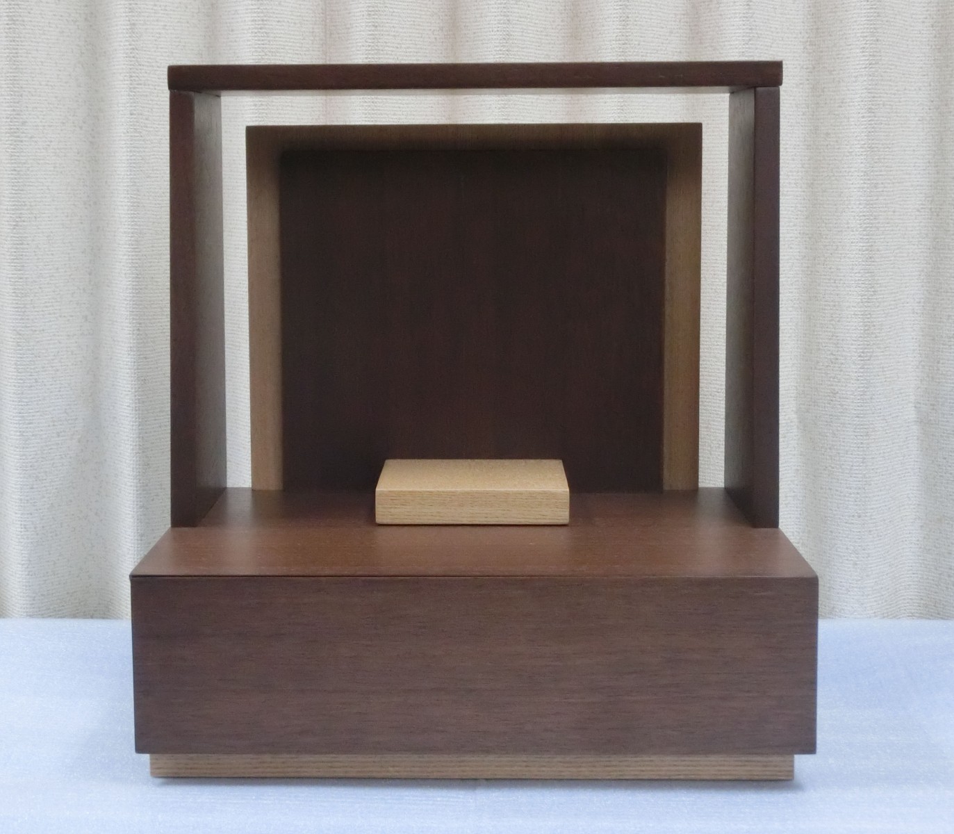 NEW：ウォールナット・タモ材パーソナル仏壇<!-->オカリナ<-->